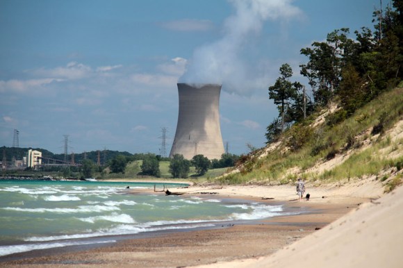 Power plant cooling tower