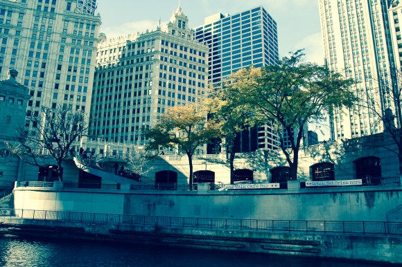 Chicago river architecture tour
