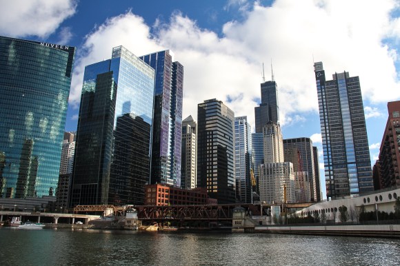 Chicago river architecture tour