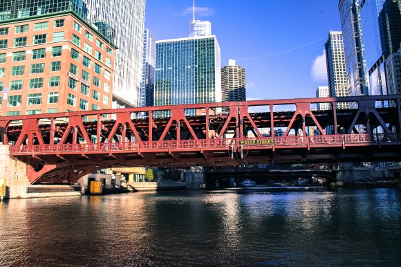 Chicago river architecture tour