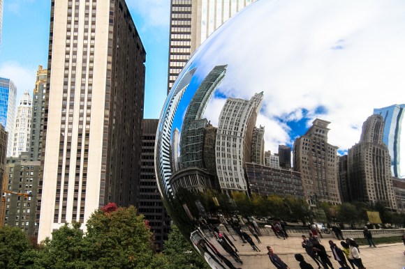 Cloud Gate by Anish Kapoor
